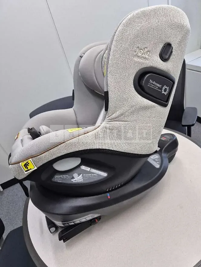 Photo 2 of 6: 2025 Ferrari Car Seat Joy Icepin 360 — Korean insurance auction
