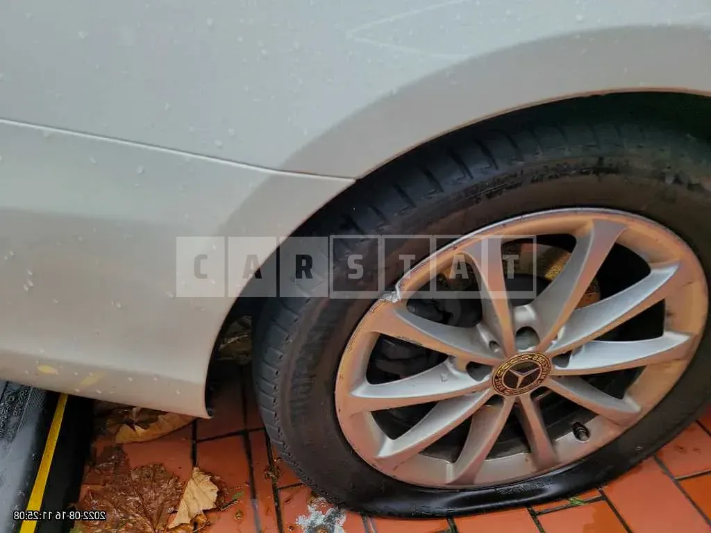 Photo 2 of 9: 2020 Mercedes-Benz A220 Sedan, VIN W1K3G4EB8LJ179435 — Korean insurance auction