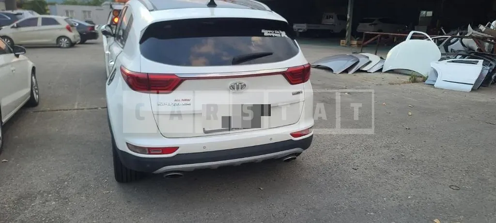 Photo 2 of 15: 2016 Kia Sportage 2.0 — Korean insurance auction