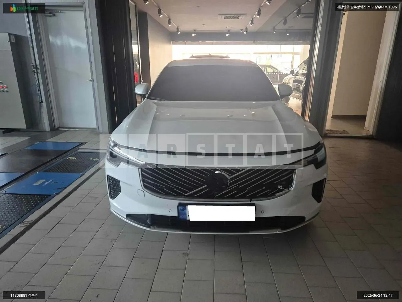 Photo 2 of 25: 2026 Volvo S90B5, VIN LVYPTL126TP500904 — Korean insurance auction