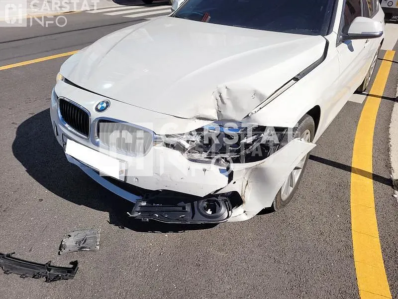 Photo 2 of 8: 2018 BMW 320d, VIN WBA8C5103JA076200 — Korean insurance auction