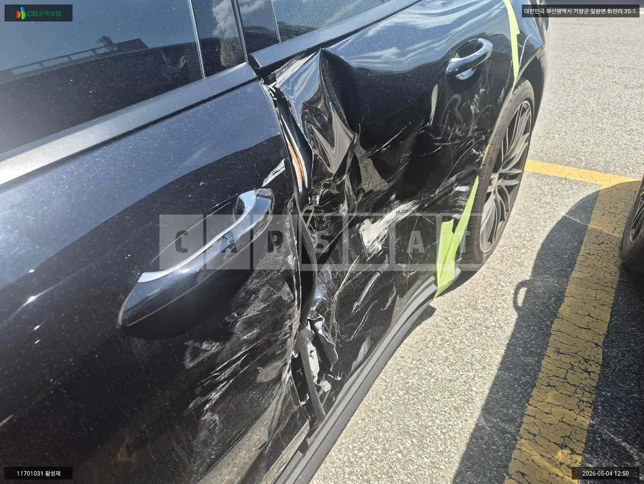 Photo 2 of 30: 2020 Porsche Panamera 4, VIN WP0AA2977LL101973 — Korean insurance auction