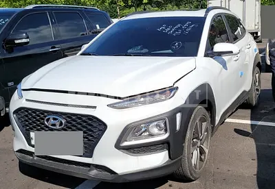 Photo 1 of 13: 2018 Hyundai Kona, VIN KMHK4815GJU175758 — Korean insurance auction