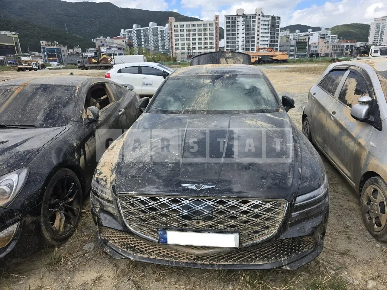 Photo 2 of 22: 2025 Genesis G80, VIN KMTGB41CBTU318371 — Korean insurance auction
