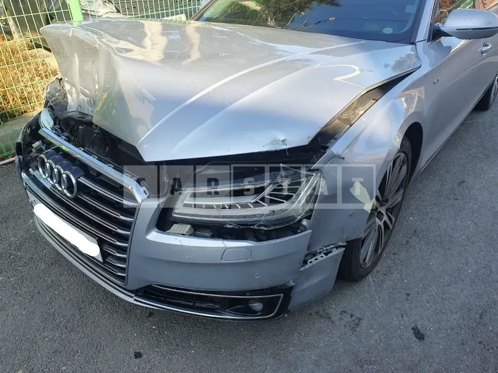 Photo 2 of 17: 2015 Audi A8L 60 TDI quattro, VIN WAUZZZ4H1FN013303 — Korean insurance auction