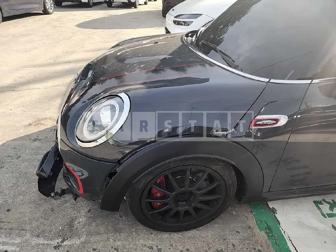 Photo 2 of 19: 2019 MINI Mini-John Cooper Works, VIN WMWXM9101K2H04933 — Korean insurance auction