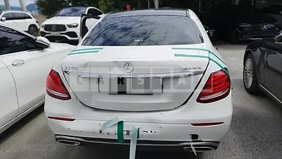 Photo 1 of 8: 2016 Mercedes-Benz E300 4Matic, VIN WDDZF4KB8HA106144 — Korean insurance auction