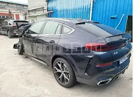 Photo 2 of 10: 2022 BMW X6 xDrive 30d, VIN WBAGT8106N9J18816 — Korean insurance auction