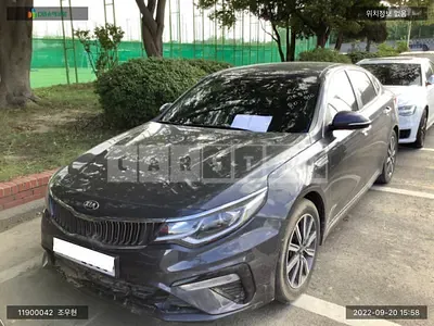 Photo 1 of 6: 2018 Kia K5, VIN KNAGT416BKA256053 — Korean insurance auction