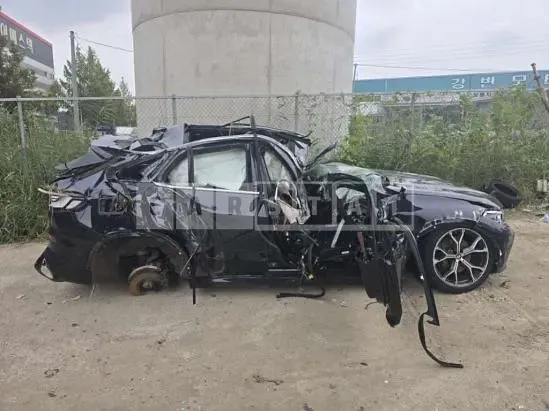 Photo 2 of 20: 2022 BMW X5 xDrive 40i — Korean insurance auction