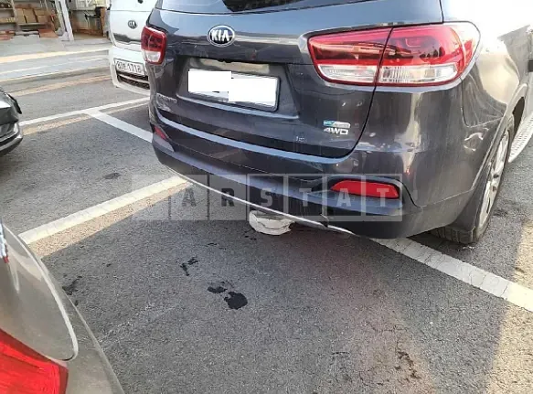 Photo 2 of 42: 2016 Kia Sorento, VIN KNAPH81ADGA208693 — Korean insurance auction