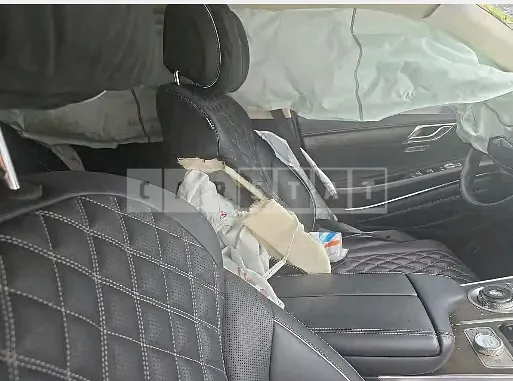 Photo 2 of 33: 2022 Genesis GV80 AWD — Korean insurance auction