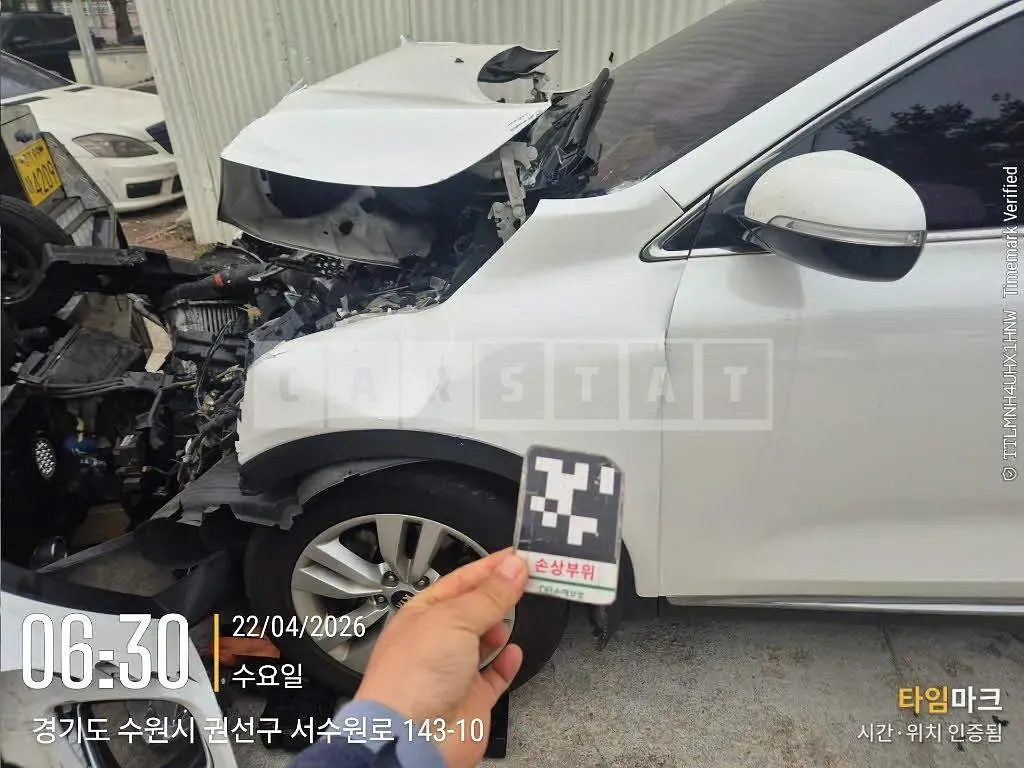 Photo 2 of 17: 2015 Kia Sorento, VIN KNAPS81ABFA118754 — Korean insurance auction