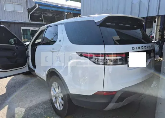 Photo 2 of 23: 2019 Land Rover Discovery SD4 — Korean insurance auction