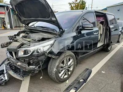 Photo 1 of 13: 2015 Kia Carnival, VIN KNAMC81ABGS082247 — Korean insurance auction
