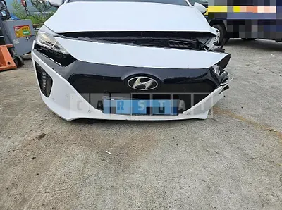 Photo 1 of 5: 2019 Hyundai IONIQ Electric — Korean insurance auction