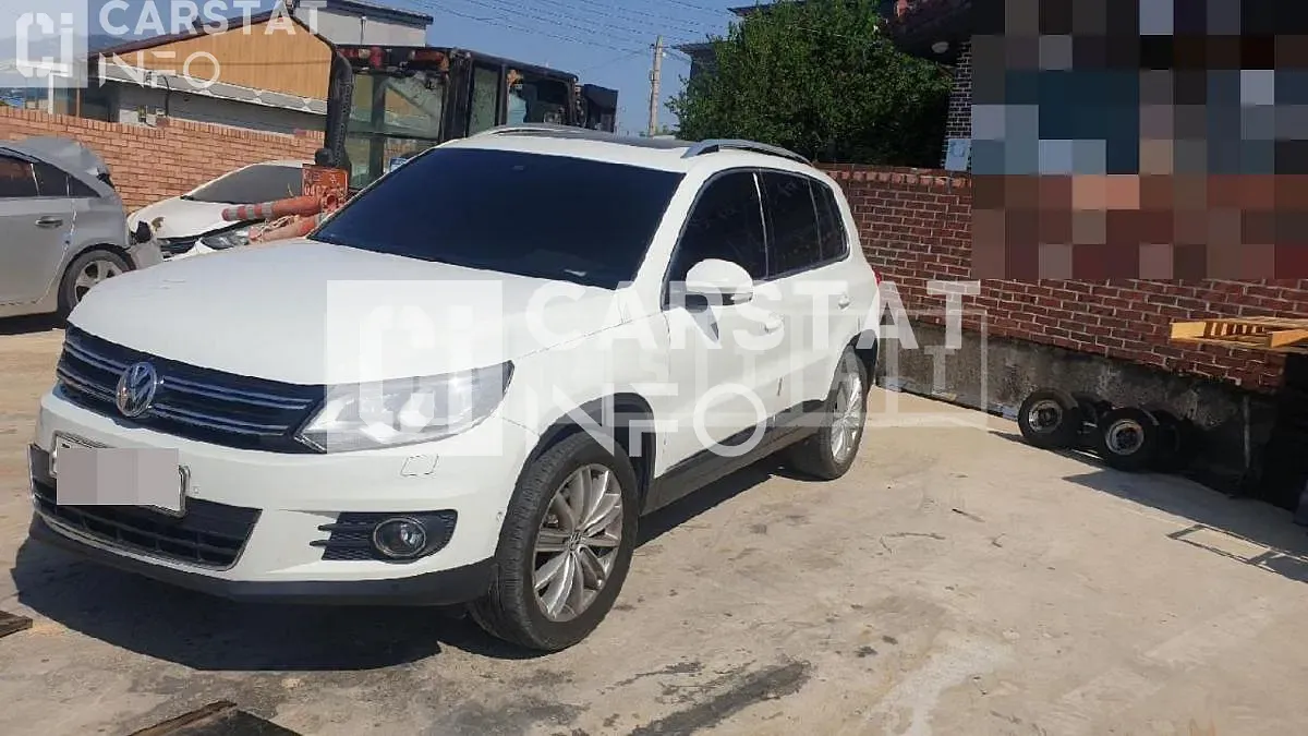 Photo 2 of 10: 2016 Volkswagen Tiguan 2.0 TDI BMT, VIN WVGZZZ5NZGW548372 — Korean insurance auction