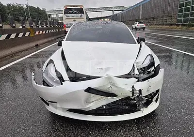 Photo 1 of 9: 2021 Tesla Model 3 Long Range — Korean insurance auction