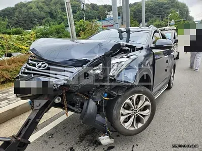 Photo 1 of 15: 2014 Hyundai Santa Fe DM 4WD — Korean insurance auction