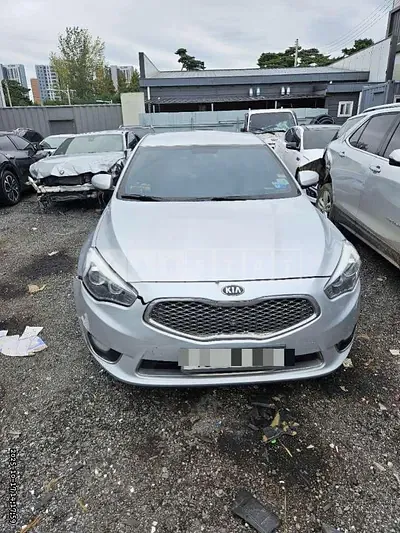 Photo 1 of 11: 2015 Kia K7 LPI — Korean insurance auction
