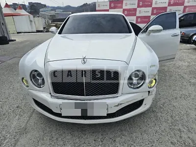 Photo 1 of 11: 2016 Bentley Mulsan, VIN SCBBE63Y3GC002318 — Korean insurance auction