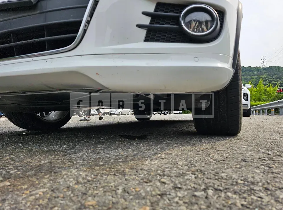 Photo 2 of 8: 2015 Volkswagen Tiguan 2.0 TDI Blue Motion — Korean insurance auction