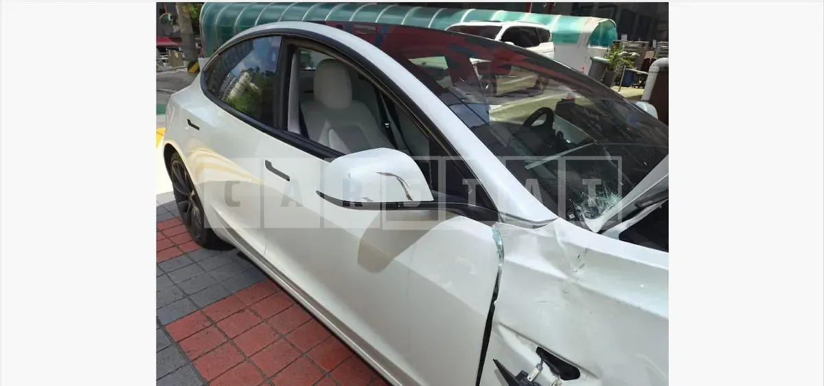 Photo 2 of 26: 2020 Tesla Model 3 Performance — Korean insurance auction