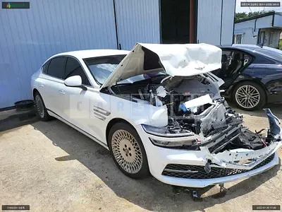 Photo 1 of 11: 2020 Genesis G80, VIN KMTGB41CDMU021413 — Korean insurance auction
