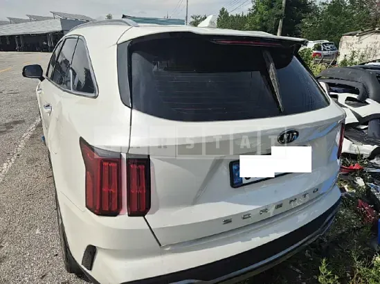 Photo 2 of 19: 2021 Kia Sorento — Korean insurance auction