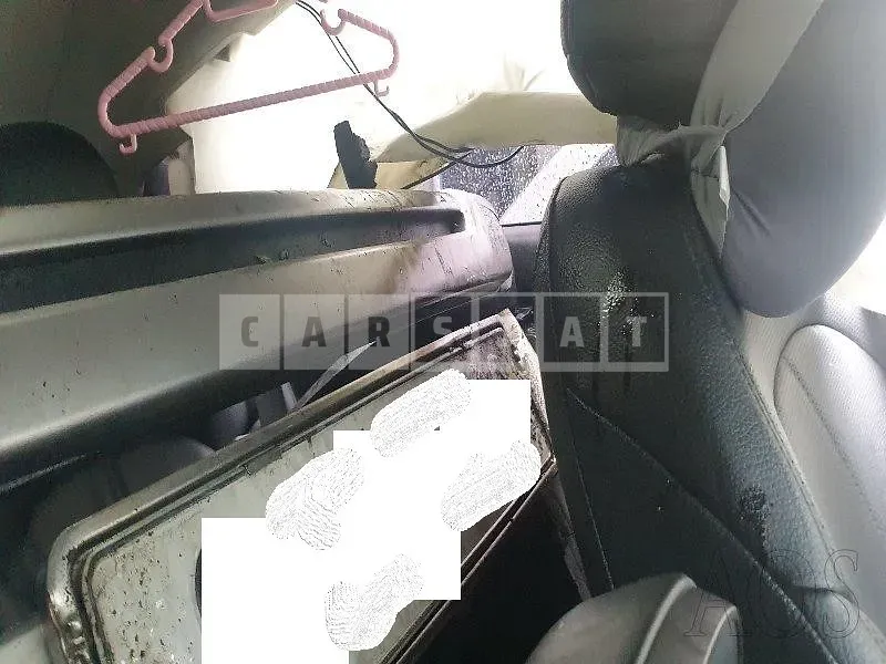 Photo 2 of 9: 2015 Hyundai Tucson, VIN KMHJT81VBFU955614 — Korean insurance auction