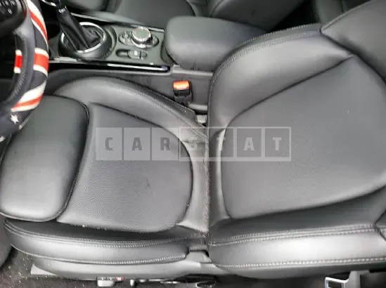 Photo 2 of 10: 2019 MINI Cooper Clubman — Korean insurance auction