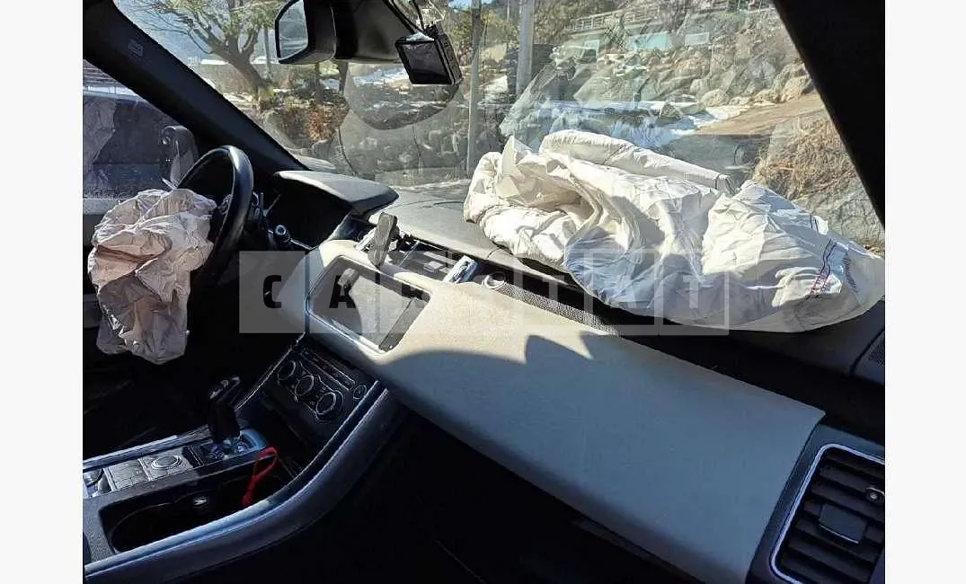 Photo 2 of 39: 2016 Land Rover Range Rover Sport 3.0d — Korean insurance auction