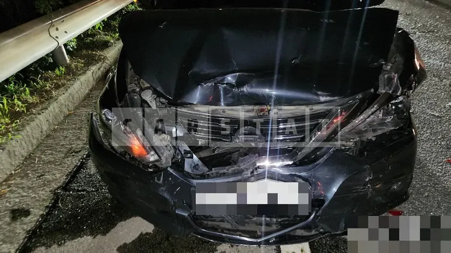 Photo 2 of 5: 2018 Nissan Altima 2.5 — Korean insurance auction