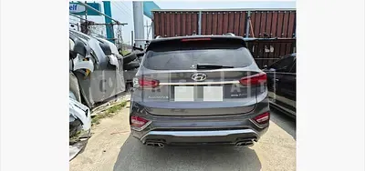 Photo 1 of 22: 2018 Hyundai Santa Fe TM 4WD — Korean insurance auction
