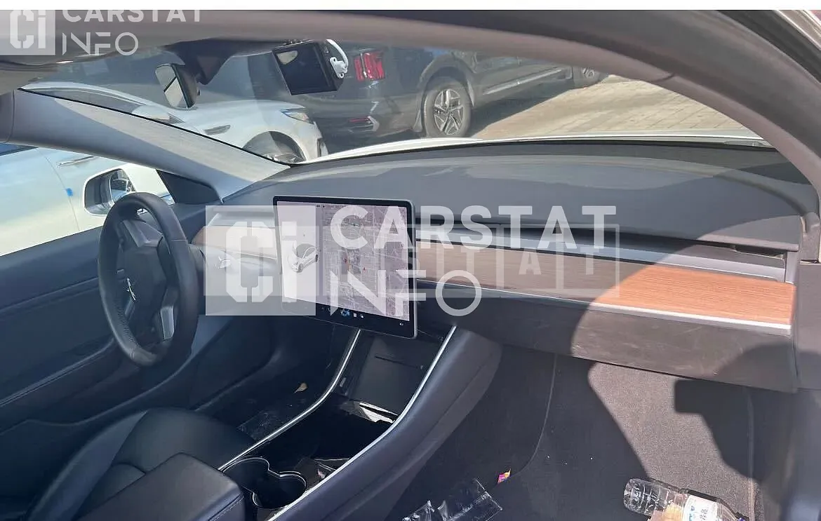 Photo 2 of 7: 2020 Tesla Model 3 Long Range — Korean insurance auction