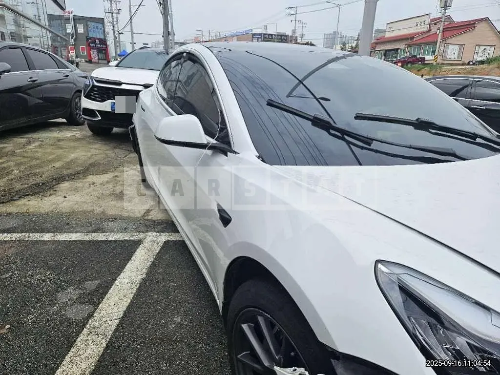 Photo 2 of 23: 2020 Tesla Model 3 Long Range — Korean insurance auction