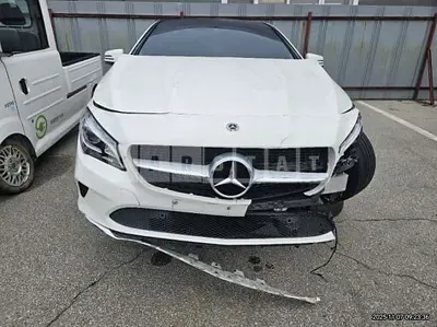 2018 Mercedes-Benz CLA250 4Matic