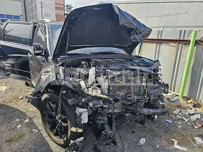 Photo 1 of 4: 2021 Kia Mojave, VIN KNAKN814DMA221068 — Korean insurance auction