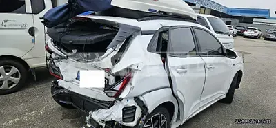 Photo 1 of 24: 2022 Hyundai Kona — Korean insurance auction