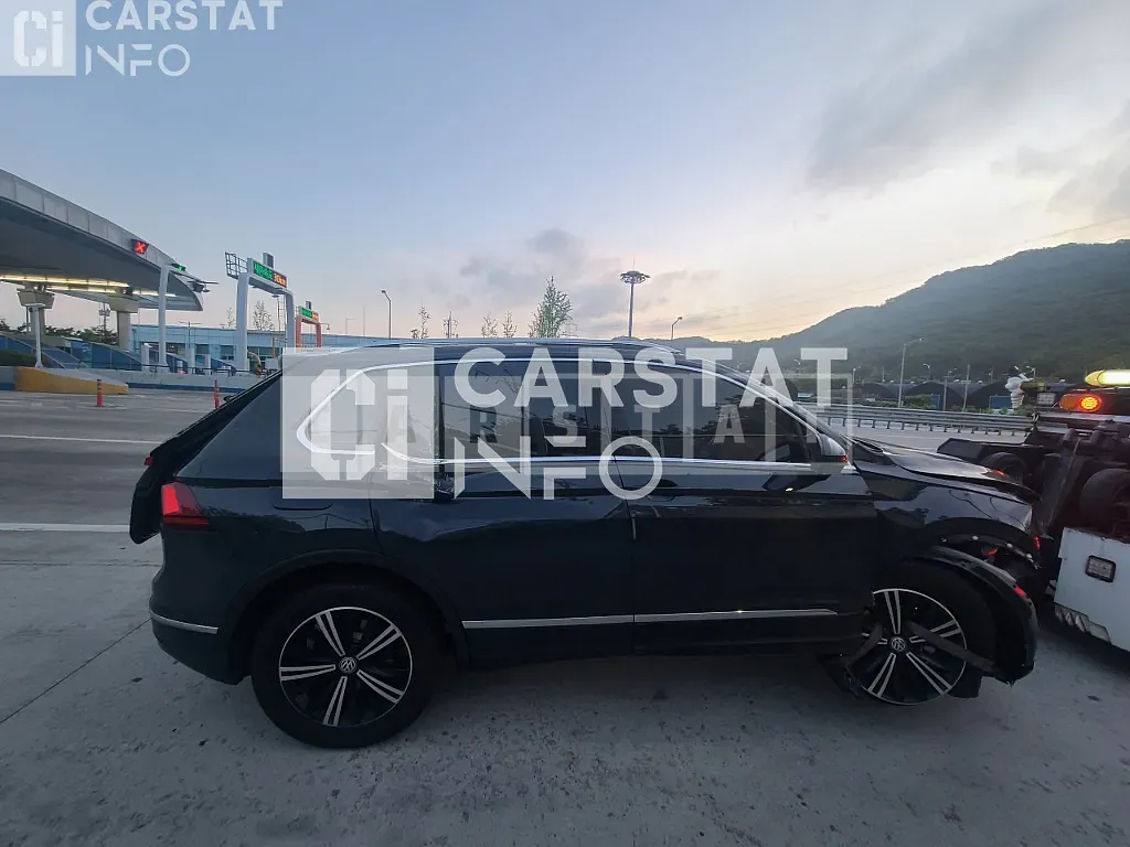 Photo 2 of 4: 2020 Volkswagen Tiguan 2.0 TDI, VIN WVGZZZ5NZLW416951 — Korean insurance auction