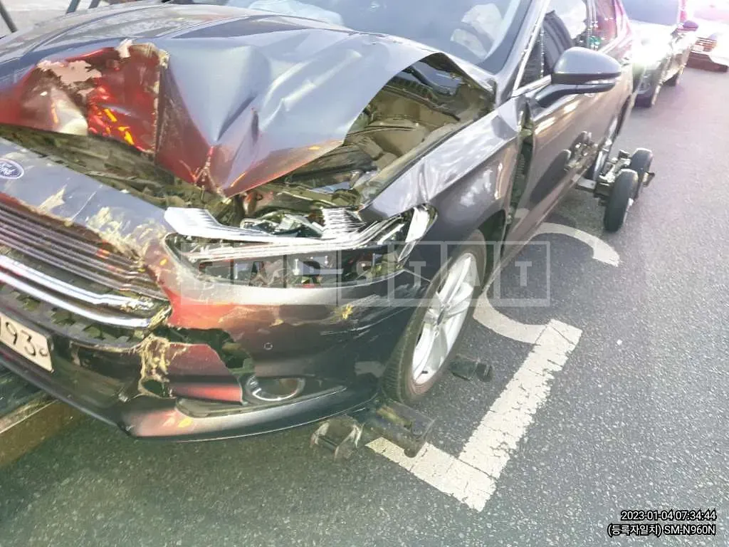 Photo 2 of 6: 2017 Ford Mondeo 2.0, VIN WF0DXXWPCHHJ11409 — Korean insurance auction