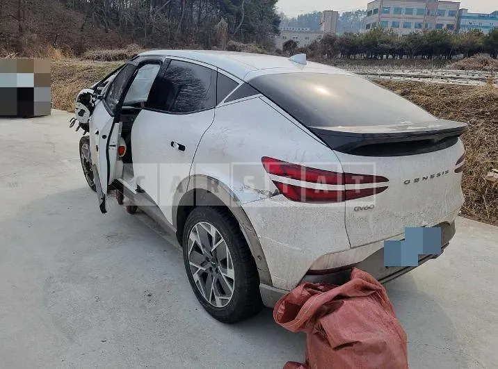 Photo 2 of 20: 2022 Genesis GV60 Electric — Korean insurance auction