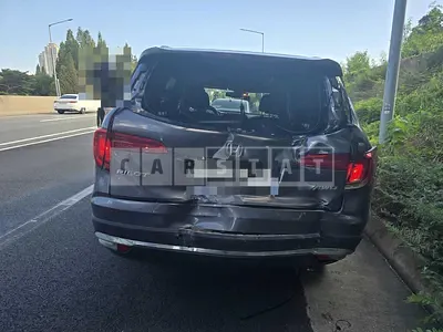 Photo 1 of 11: 2017 Honda Pilot — Korean insurance auction