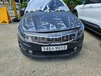 Photo 1 of 11: 2018 Kia K5, VIN KNAGS411BJA195569 — Korean insurance auction