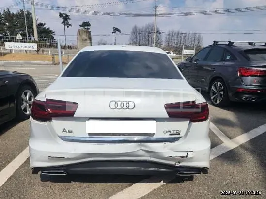 Photo 2 of 12: 2018 Audi A6 35 TDI quattro — Korean insurance auction