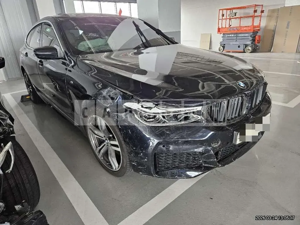 Photo 2 of 13: 2019 BMW 640i xDrive M Sport Packag — Korean insurance auction