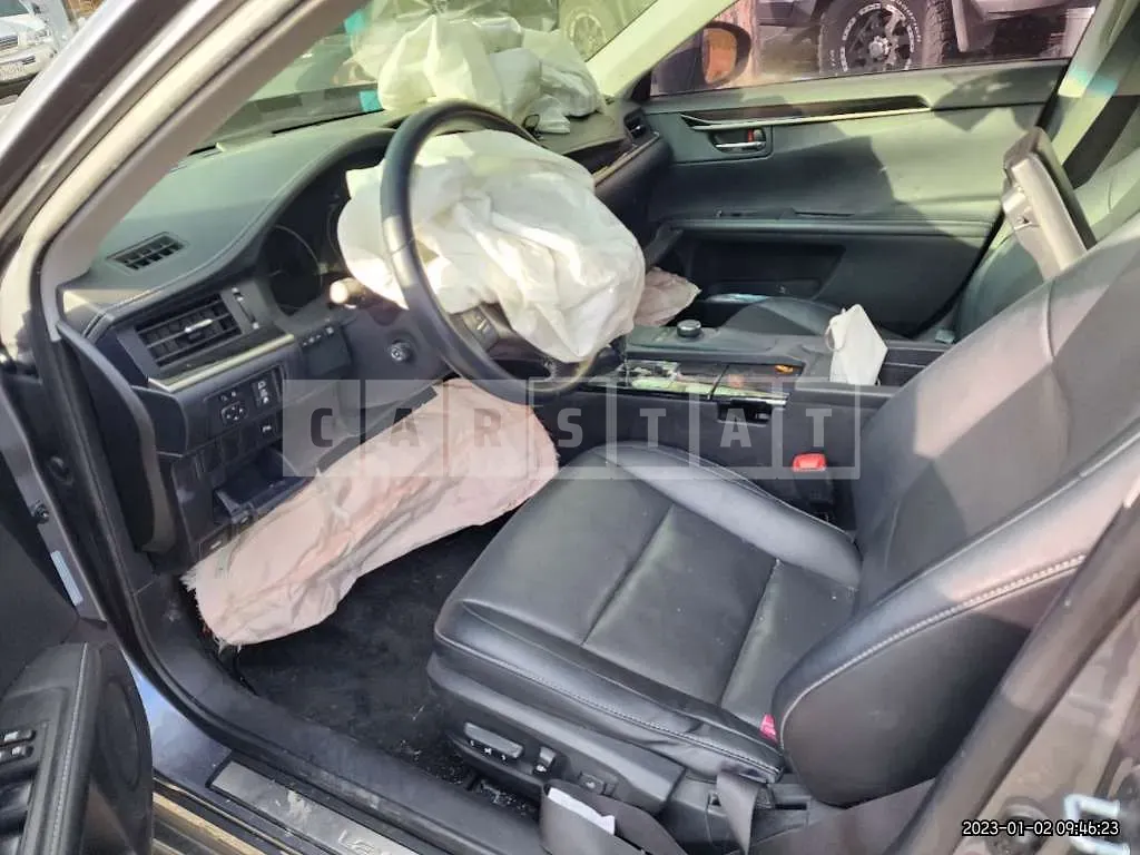 Photo 2 of 6: 2015 Lexus ES300h, VIN JTHBW1GG6F2079587 — Korean insurance auction