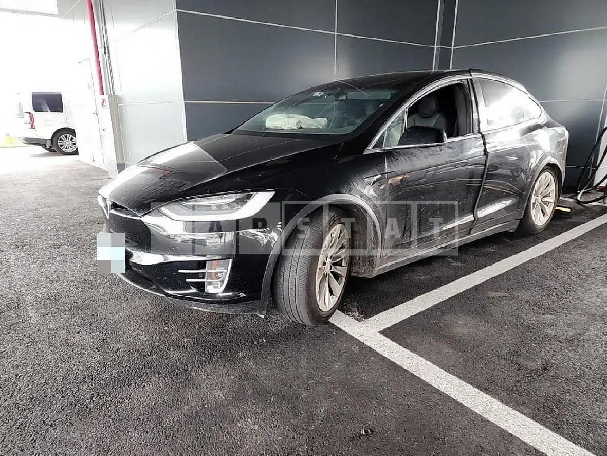 Photo 2 of 18: 2020 Tesla Model X Long Range — Korean insurance auction