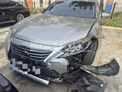 Photo 1 of 5: 2016 Lexus ES300h — Korean insurance auction