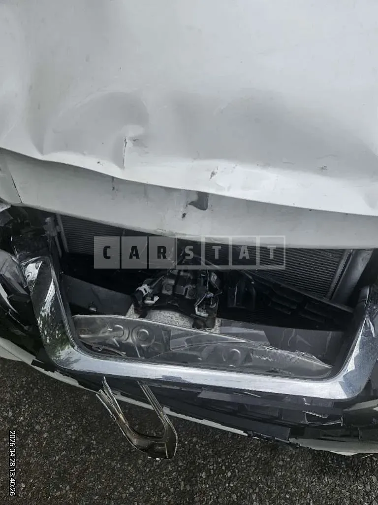 Photo 2 of 7: 2019 Nissan Altima 2.5 — Korean insurance auction